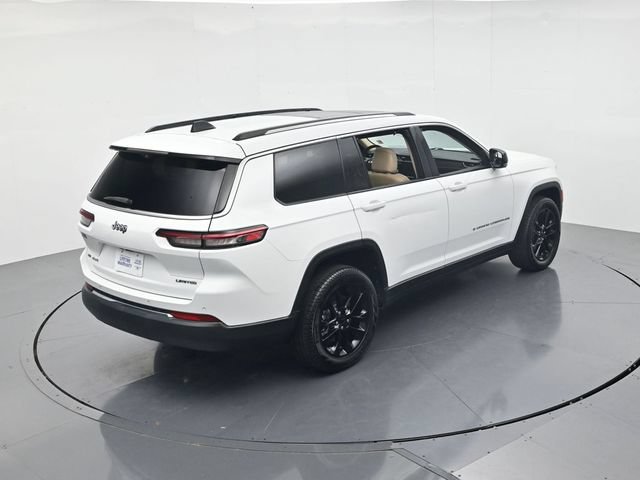 Used 2021 Jeep Grand Cherokee L Limited w/ Luxury Tech Group II AWD/4WD image 45