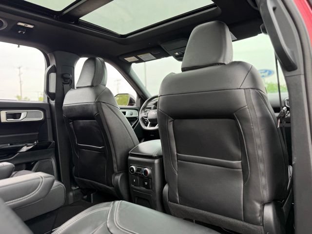 Certified 2023 Ford Explorer ST w/ Equipment Group 401A AWD/4WD image 17