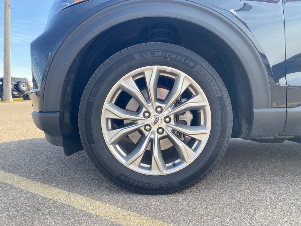 Certified 2024 Ford Explorer Limited image 13