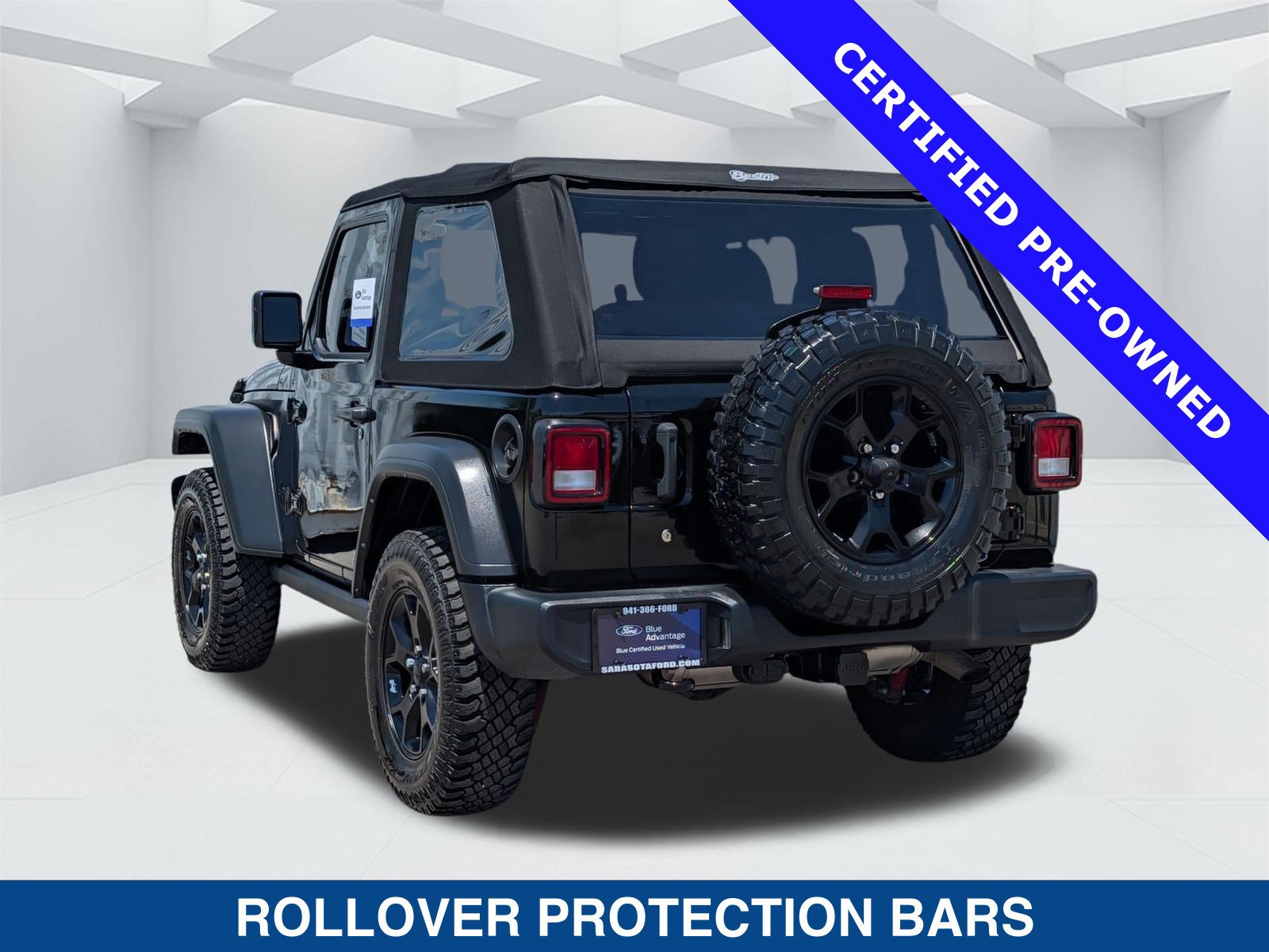 Used 2022 Jeep Wrangler Sport AWD/4WD image 6