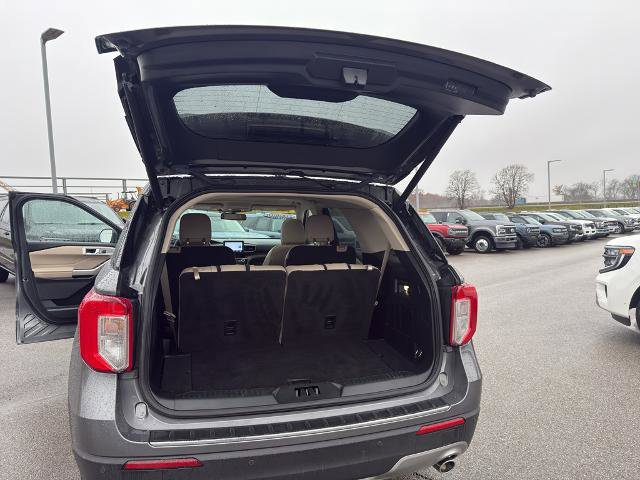 Certified 2023 Ford Explorer Limited w/ Equipment Group 301A image 18