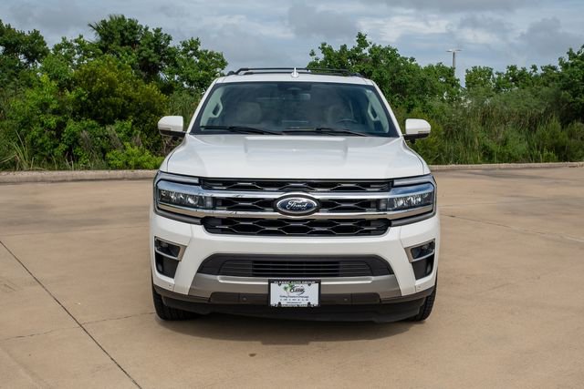 Certified 2024 Ford Expedition Limited RWD image 2
