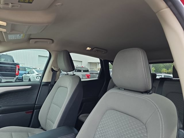 Certified 2020 Ford Escape SE FWD image 16