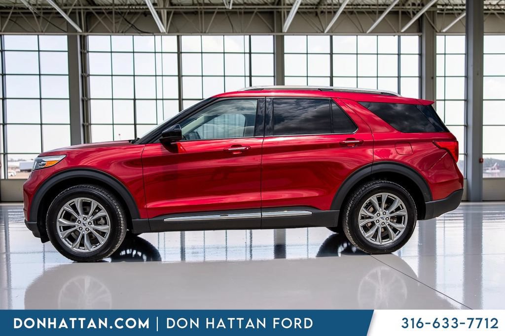 Certified 2023 Ford Explorer Limited AWD/4WD image 2