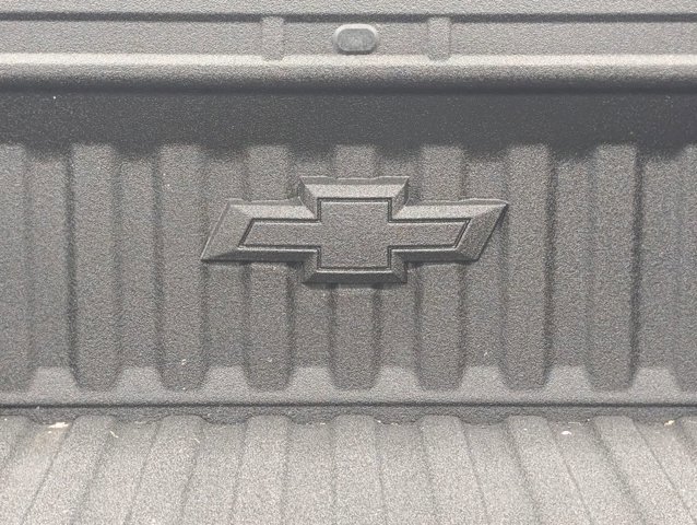 Used 2025 Chevrolet Silverado 1500 LTZ AWD/4WD image 25