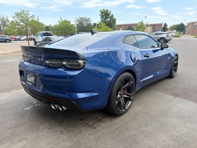 Used 2021 Chevrolet Camaro SS RWD image 7