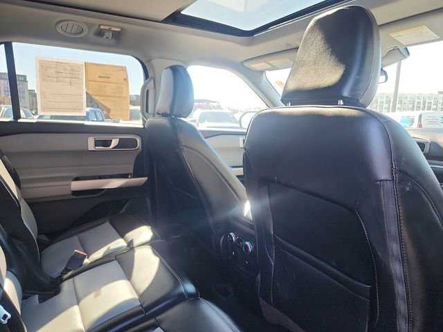 Certified 2023 Ford Explorer XLT w/ Equipment Group 202A image 29