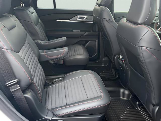 Certified 2026 Ford Explorer ST-Line w/ ST-Line Street Pack AWD/4WD image 16