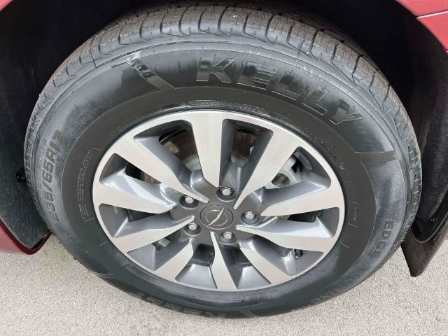 Used 2022 Chrysler Pacifica Touring-L FWD image 11