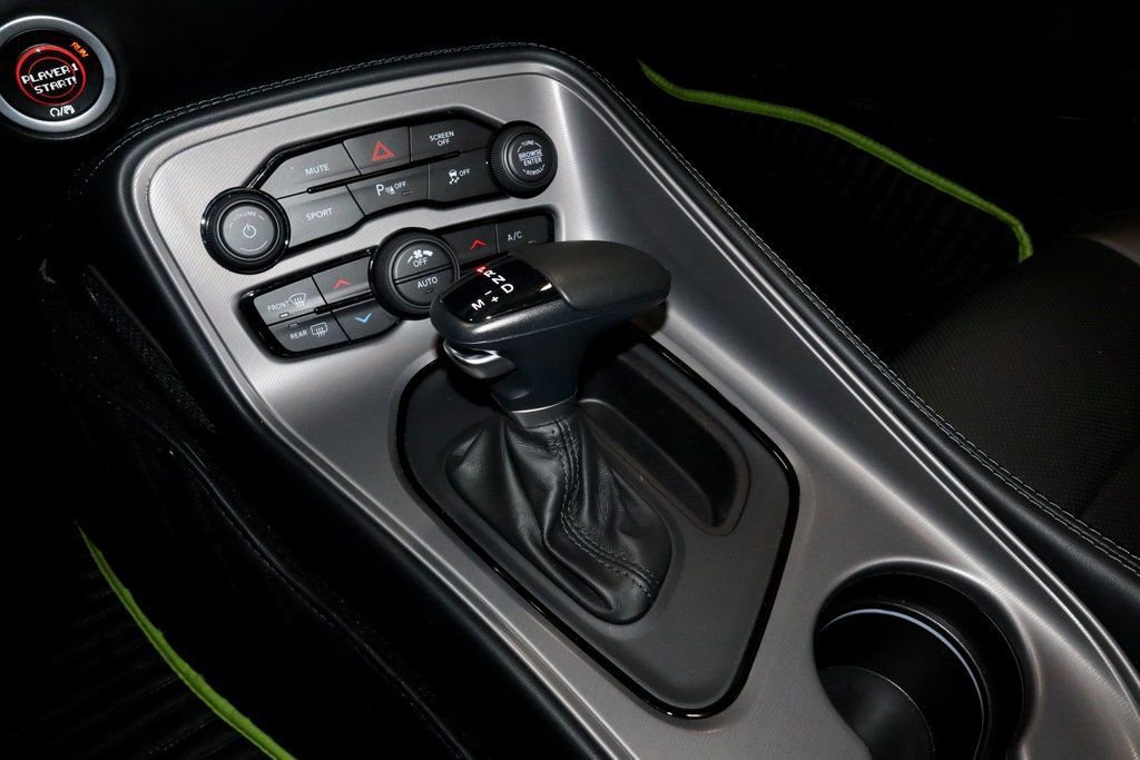 Used 2023 Dodge Challenger SXT w/ Plus Package image 30