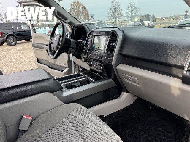 Certified 2017 Ford F150 XLT w/ Equipment Group 302A Luxury image 33