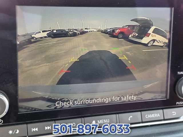 Used 2024 Nissan Rogue S FWD image 18
