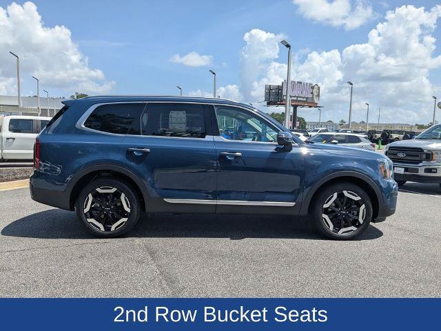 Used 2024 Kia Telluride S FWD image 3