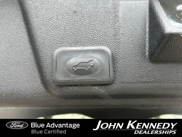 Used 2017 Buick Enclave Premium AWD/4WD image 14
