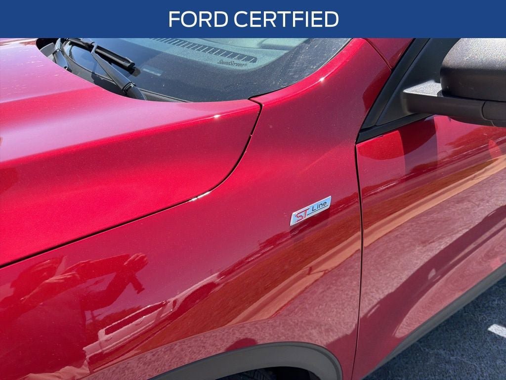 Certified 2025 Ford Escape ST-Line w/ Tech Pack #1 FWD image 3