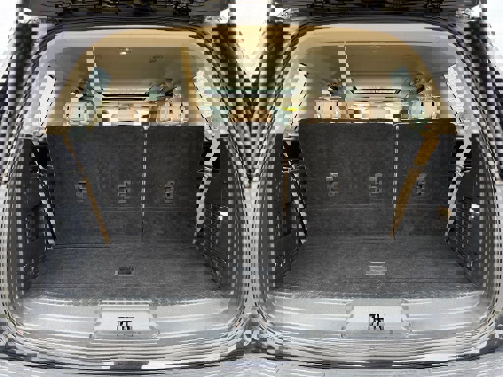 Certified 2024 Ford Expedition Limited image 19