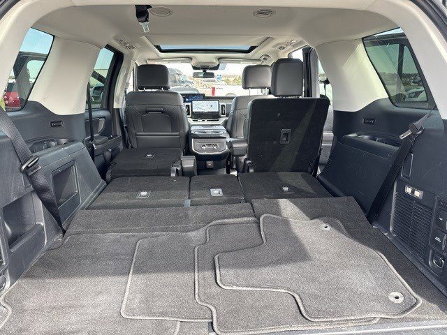Certified 2025 Ford Expedition Active image 35
