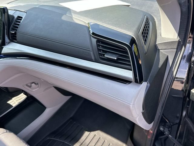 Used 2018 Honda Odyssey Elite image 32