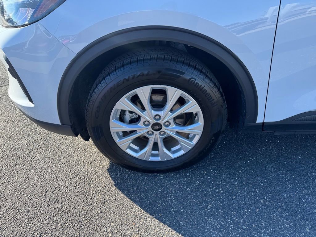 Certified 2023 Ford Escape Active w/ Tech Pack #2 image 14