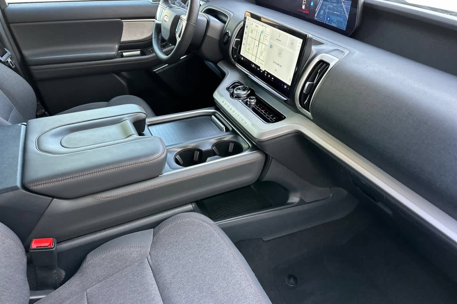 Certified 2025 Ford Expedition Max Active RWD image 18