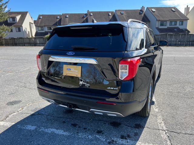 Certified 2023 Ford Explorer XLT w/ Equipment Group 202A image 10