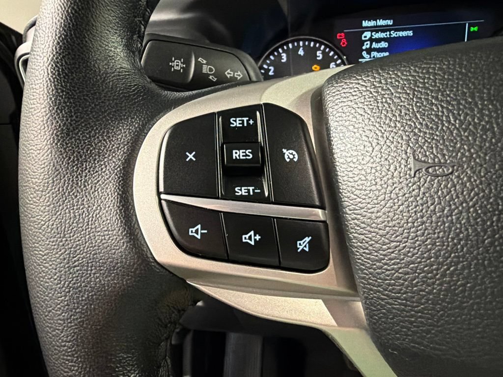 Certified 2023 Ford Explorer XLT w/ Equipment Group 202A AWD/4WD image 18