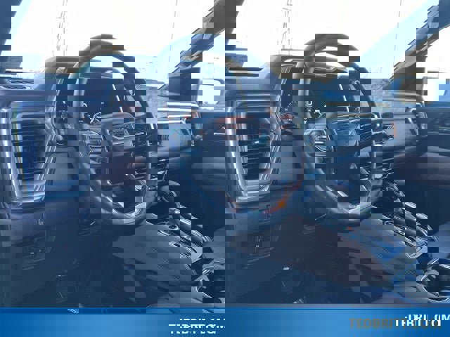 Used 2023 GMC Canyon Denali image 26