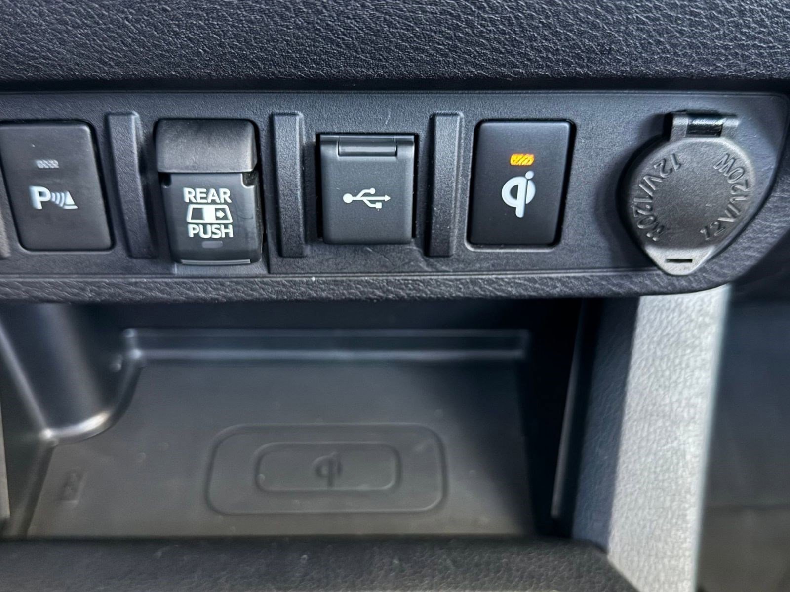 Used 2020 Toyota Tacoma TRD Pro AWD/4WD image 33