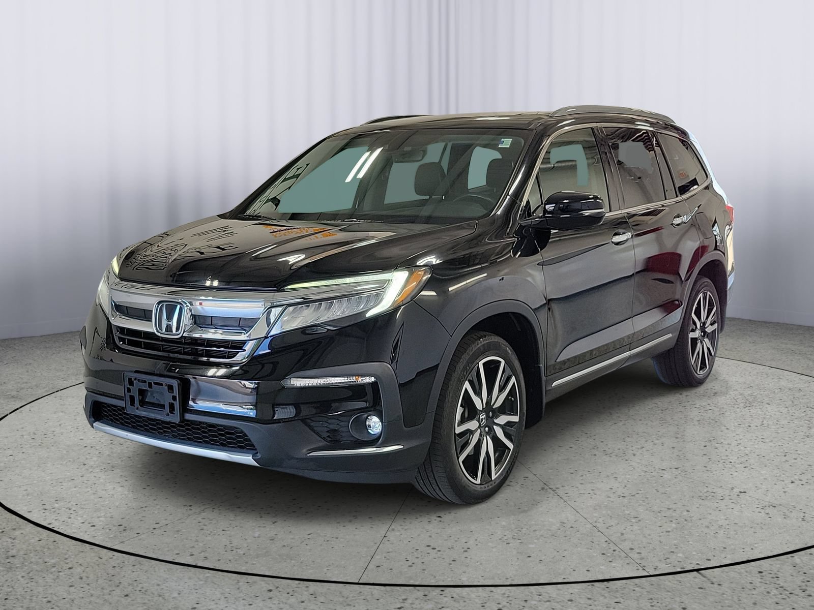 Used 2020 Honda Pilot Elite image 2