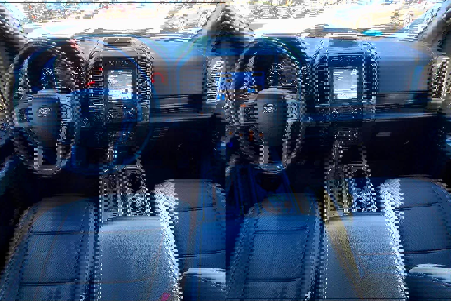 Certified 2018 Ford F150 Raptor w/ Equipment Group 802A Luxury image 15