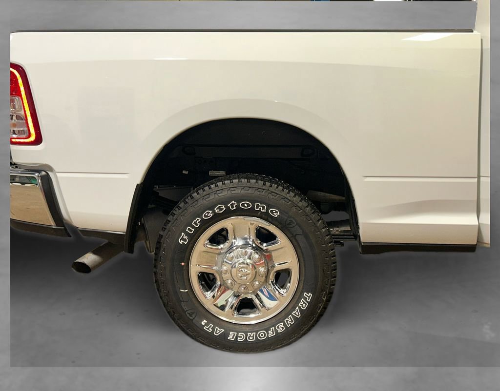 Used 2024 RAM 3500 Tradesman image 16
