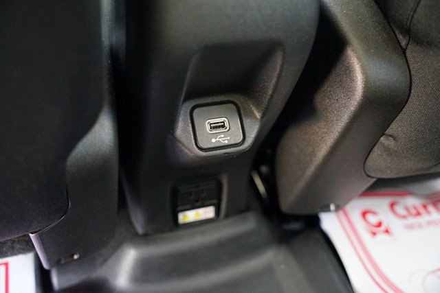 Used 2018 Jeep Renegade Altitude image 9