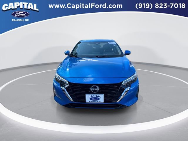 Used 2025 Nissan Sentra SV image 9