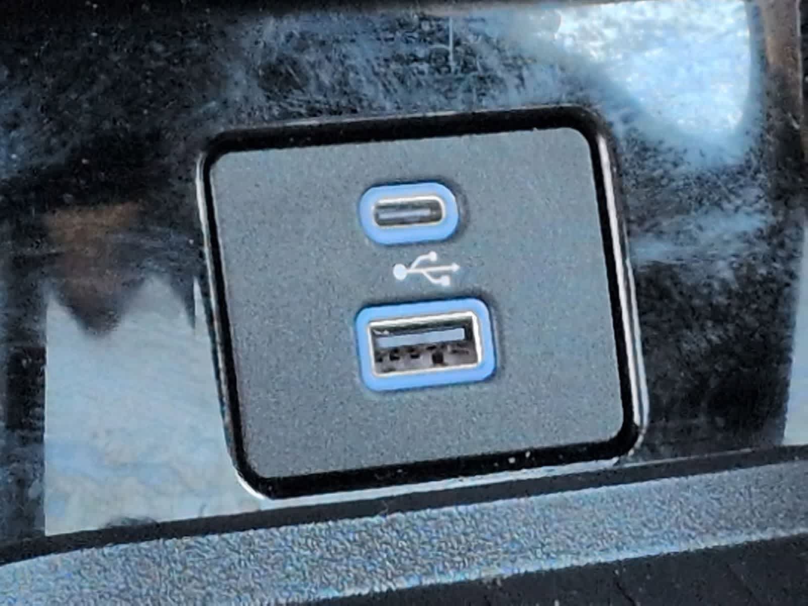 Certified 2024 Ford Mustang Mach-E Premium AWD/4WD image 32