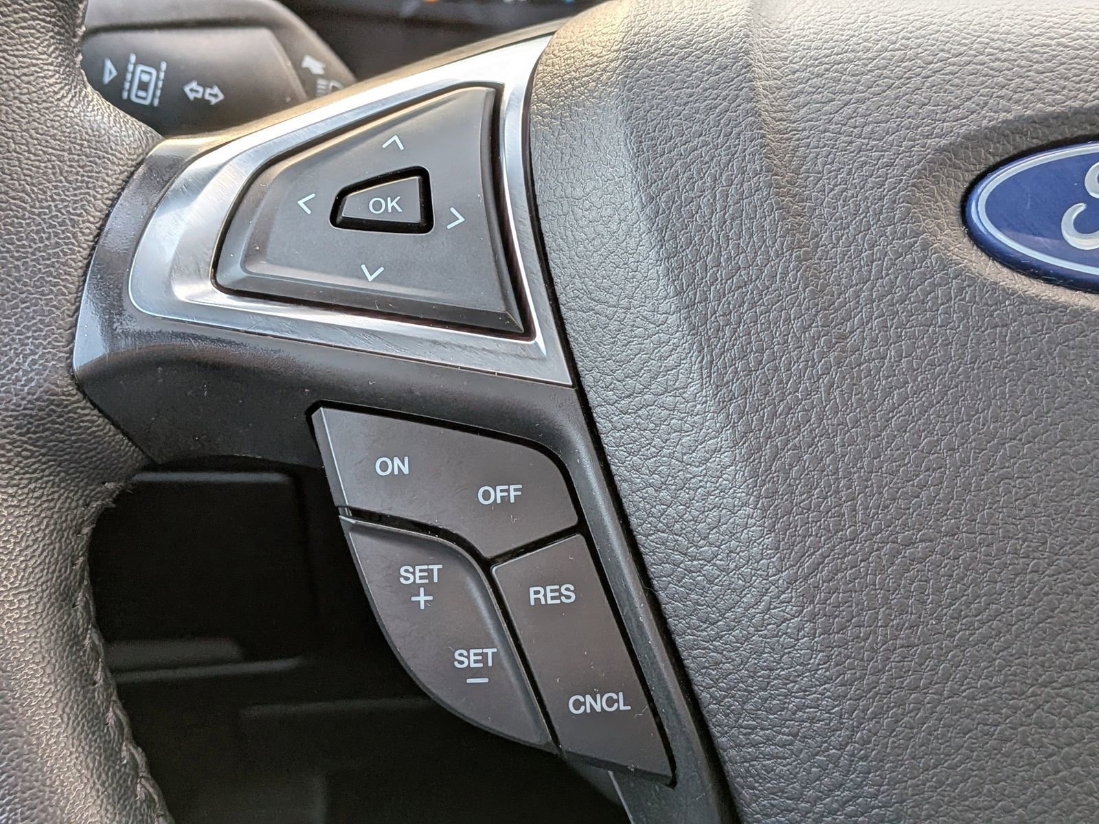 Certified 2024 Ford Edge SEL w/ Convenience Package image 29