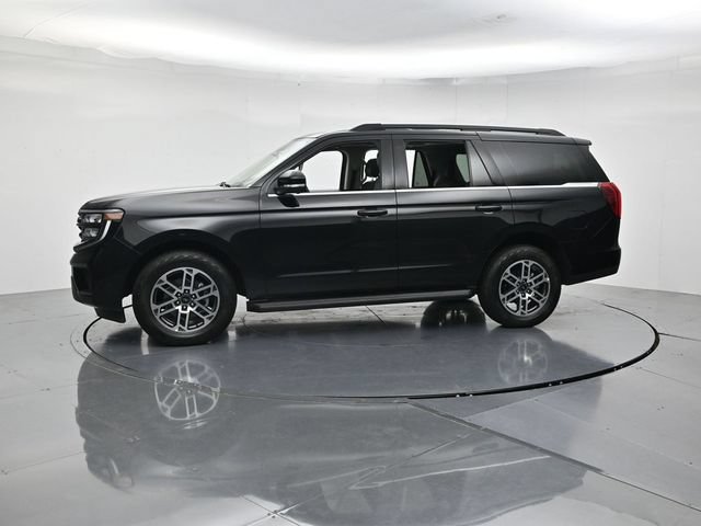 Certified 2025 Ford Expedition Active AWD/4WD image 6