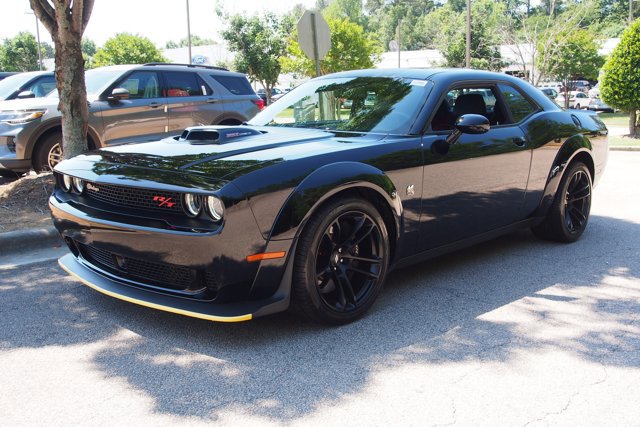 Used 2023 Dodge Challenger R/T Scat Pack RWD image 3