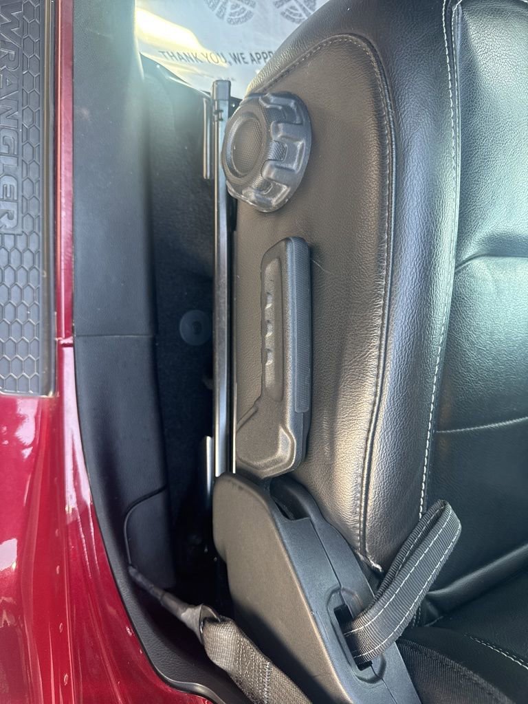 Used 2021 Jeep Wrangler Unlimited Sahara w/ Cold Weather Group image 55