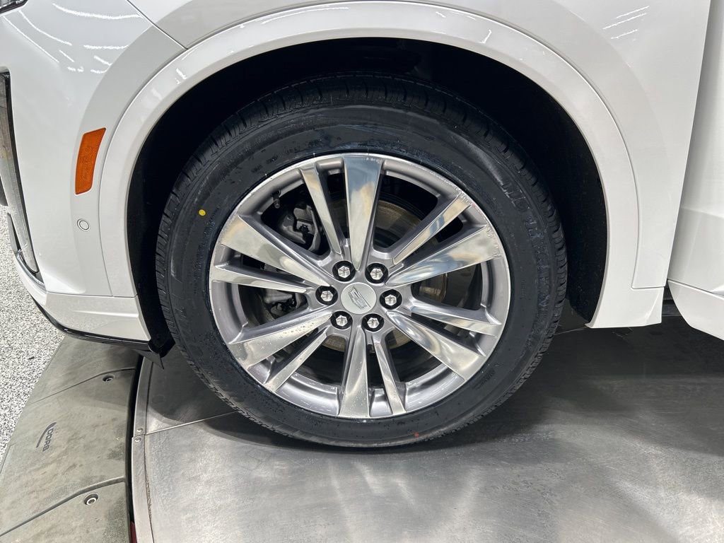 Used 2024 Cadillac XT6 Premium Luxury w/ Platinum Package image 36