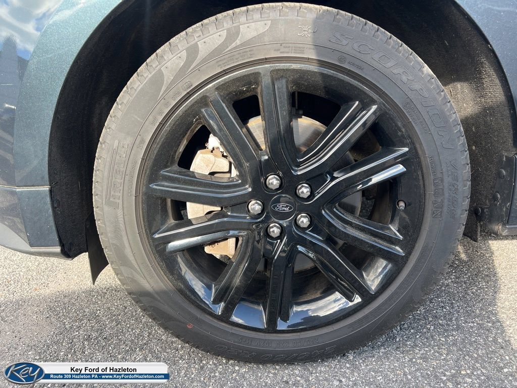 Certified 2022 Ford Edge ST-Line w/ Class II Trailer Tow Package AWD/4WD image 4