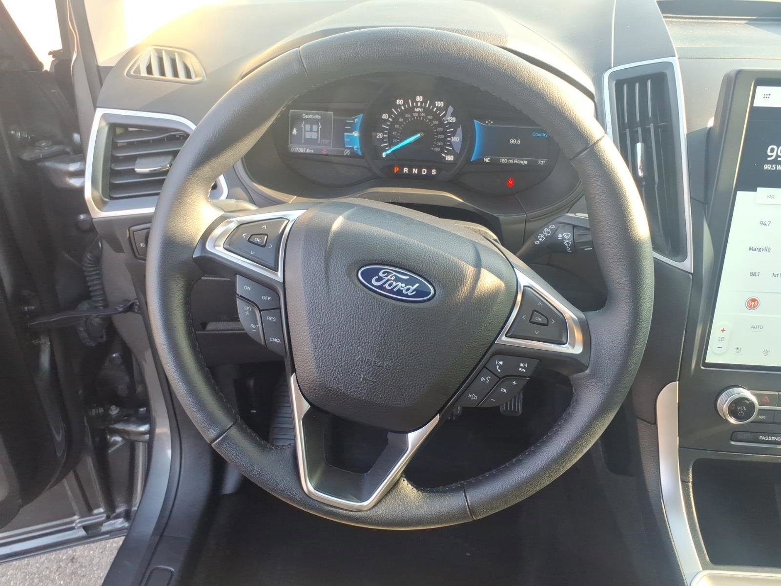 Certified 2024 Ford Edge SEL w/ Convenience Package AWD/4WD image 15
