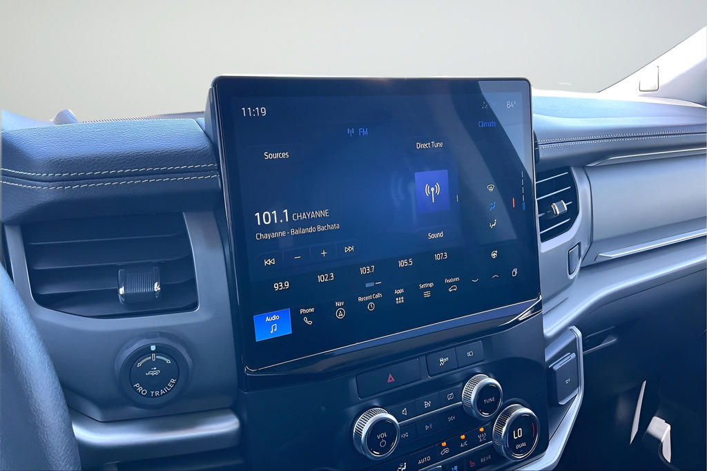 Certified 2022 Ford Expedition XLT RWD image 21