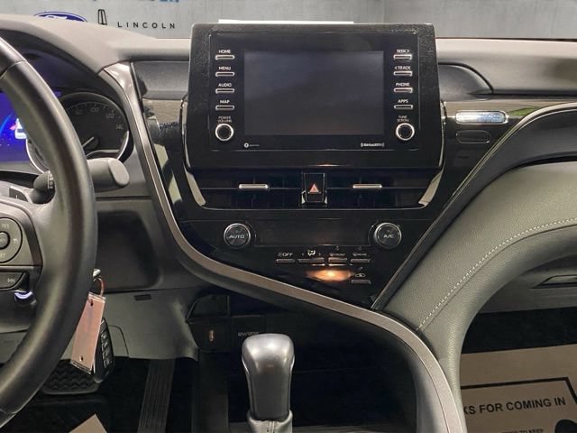 Used 2021 Toyota Camry SE AWD/4WD image 15