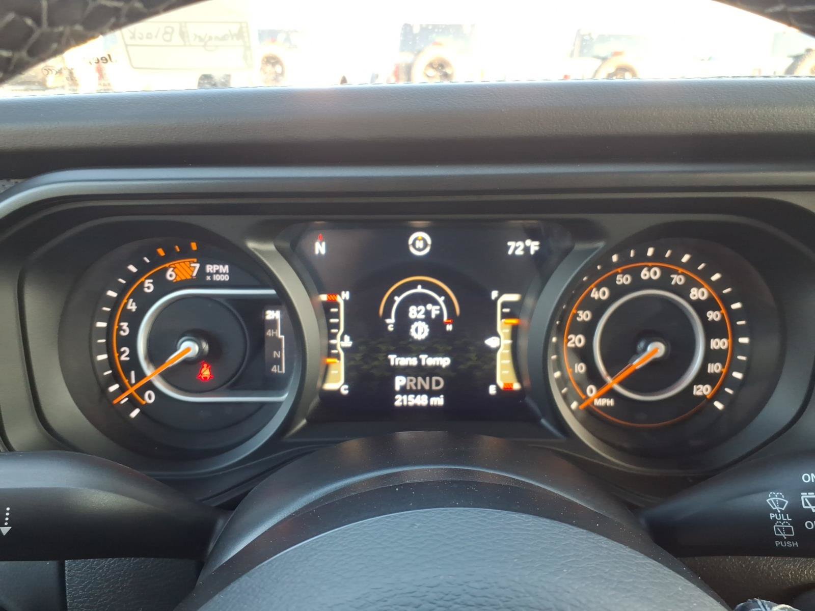 Used 2026 Jeep Wrangler Unlimited Rubicon AWD/4WD image 17