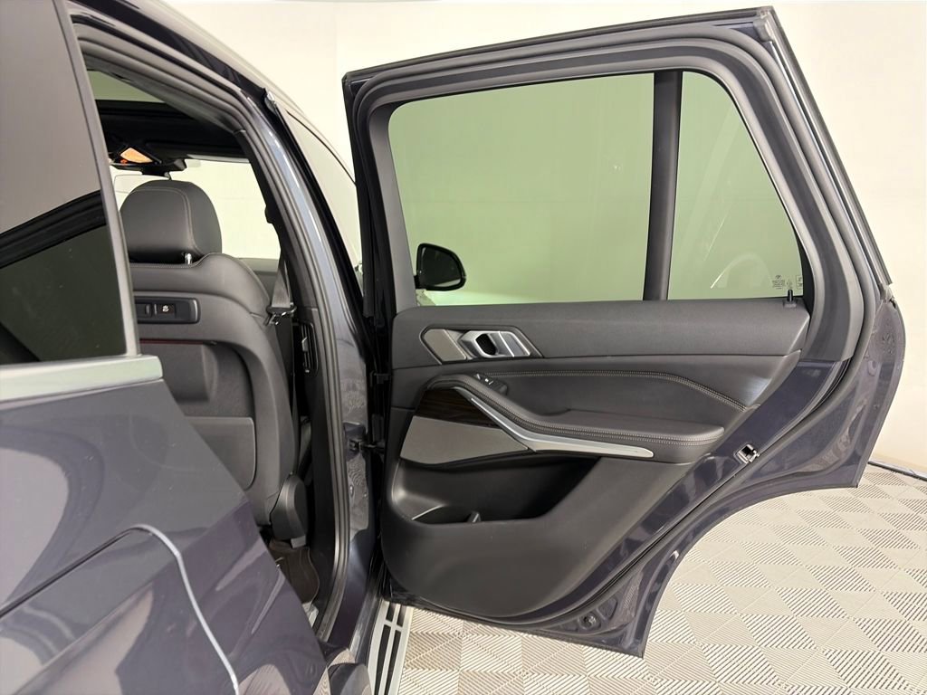 Used 2019 BMW X5 xDrive40i image 28