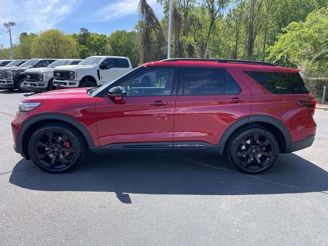 Certified 2022 Ford Explorer ST w/ Equipment Group 401A image 2