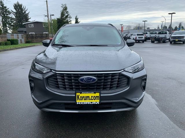 Certified 2024 Ford Escape Base image 11