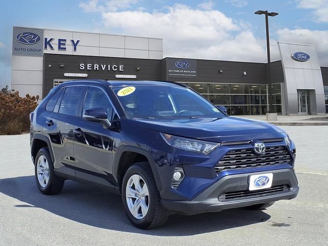 Used 2021 Toyota RAV4 XLE w/ Convenience Package AWD/4WD image 3