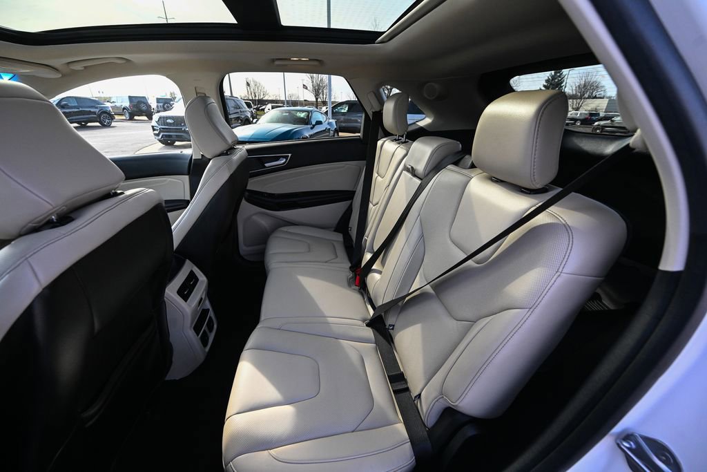 Certified 2020 Ford Edge Titanium w/ Equipment Group 301A image 26