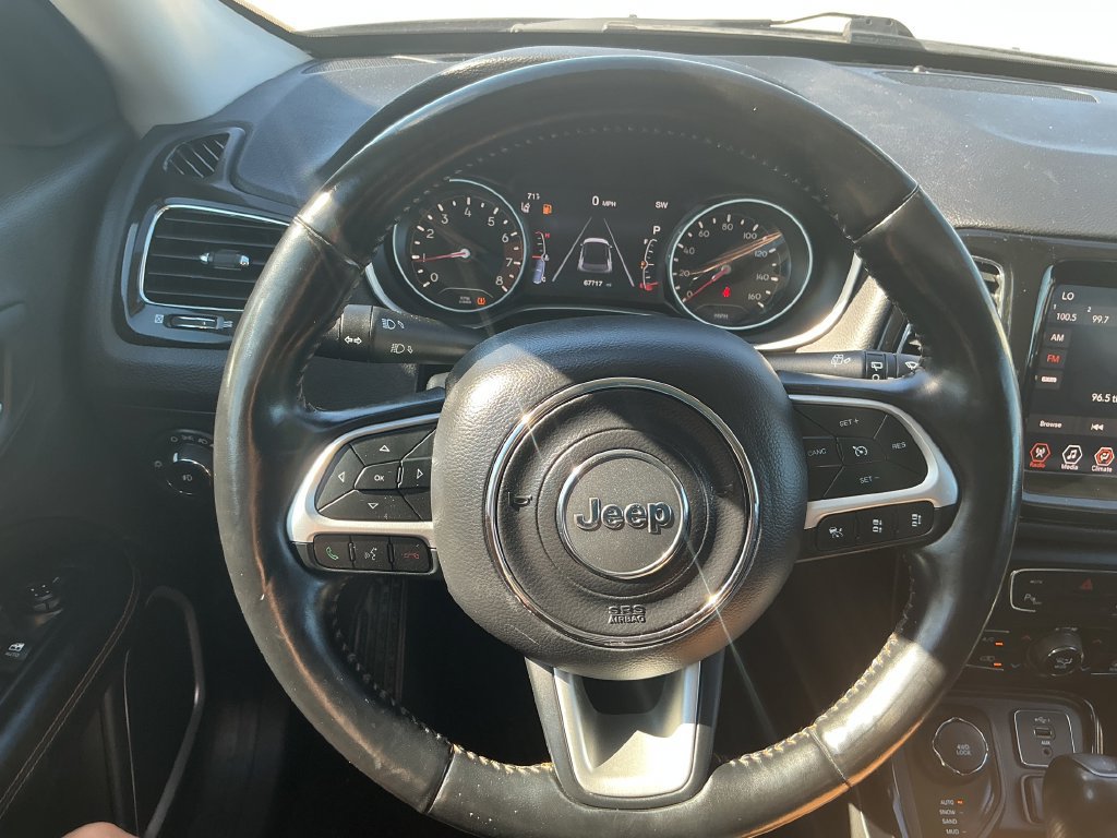 Used 2021 Jeep Compass Limited AWD/4WD image 25